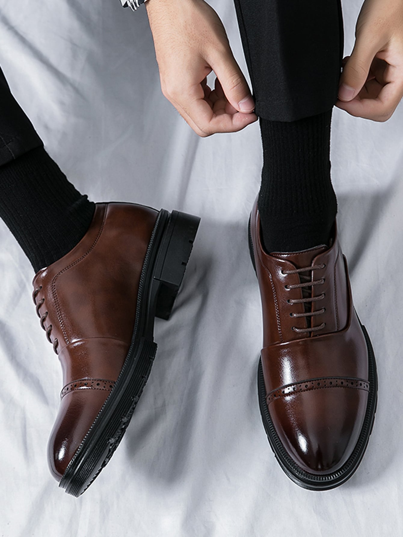 Derbies Classiques en Cuir Noir pour Homme